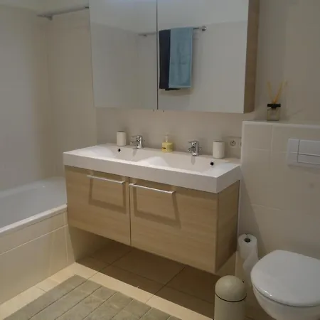 Apartment Southampton 17 With A Location Nieuwpoort