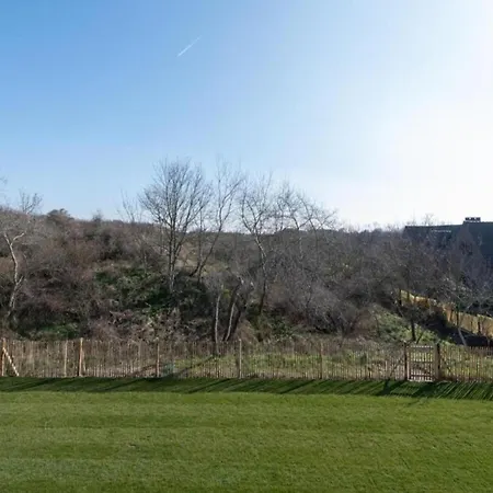 Apartamento In Near Scenic